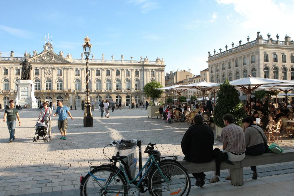 Les Suites De Catherine, La Si Calme Nancy Eksteriør billede